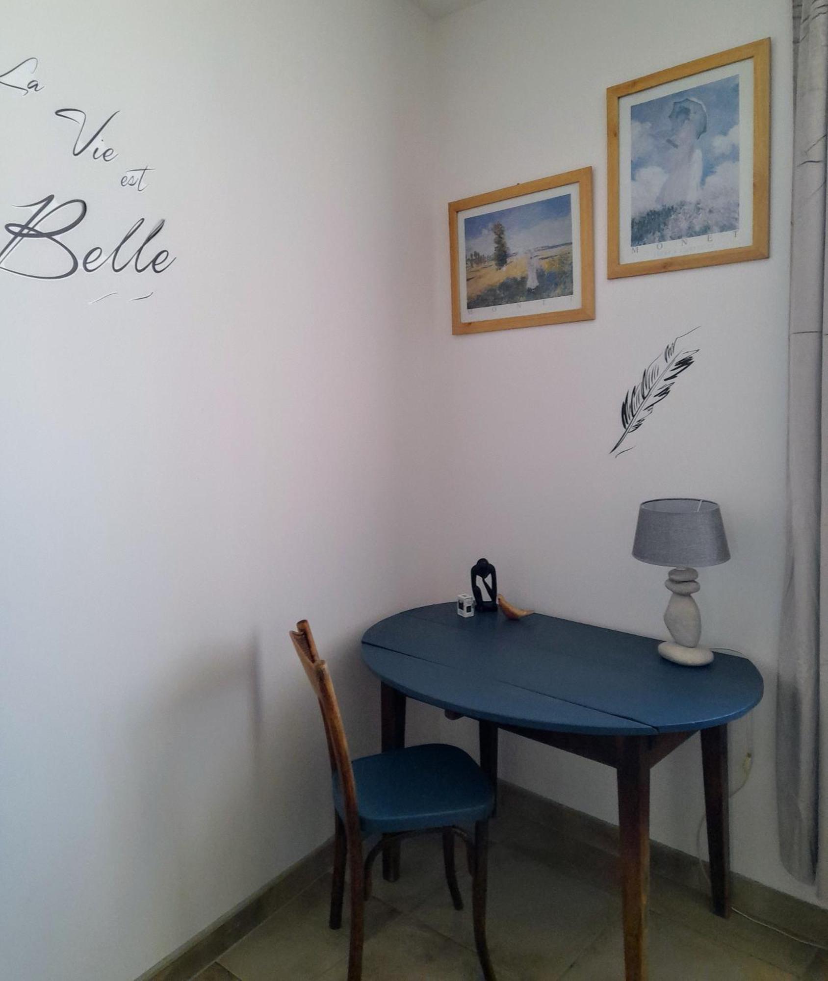 Les Mirabelles D'hôtes Couette-café Sisteron